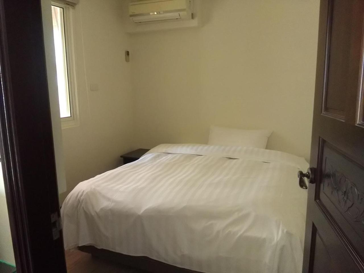 Dengfeng Milan Business Hotel Huwei Extérieur photo